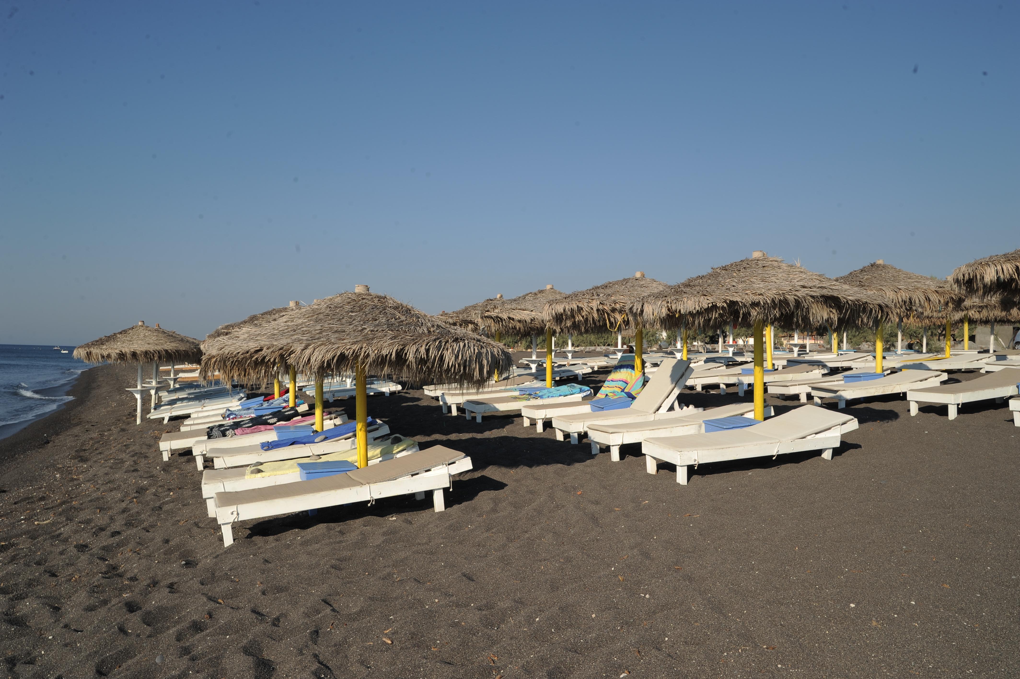 Готель Perissa Bay Екстер'єр фото